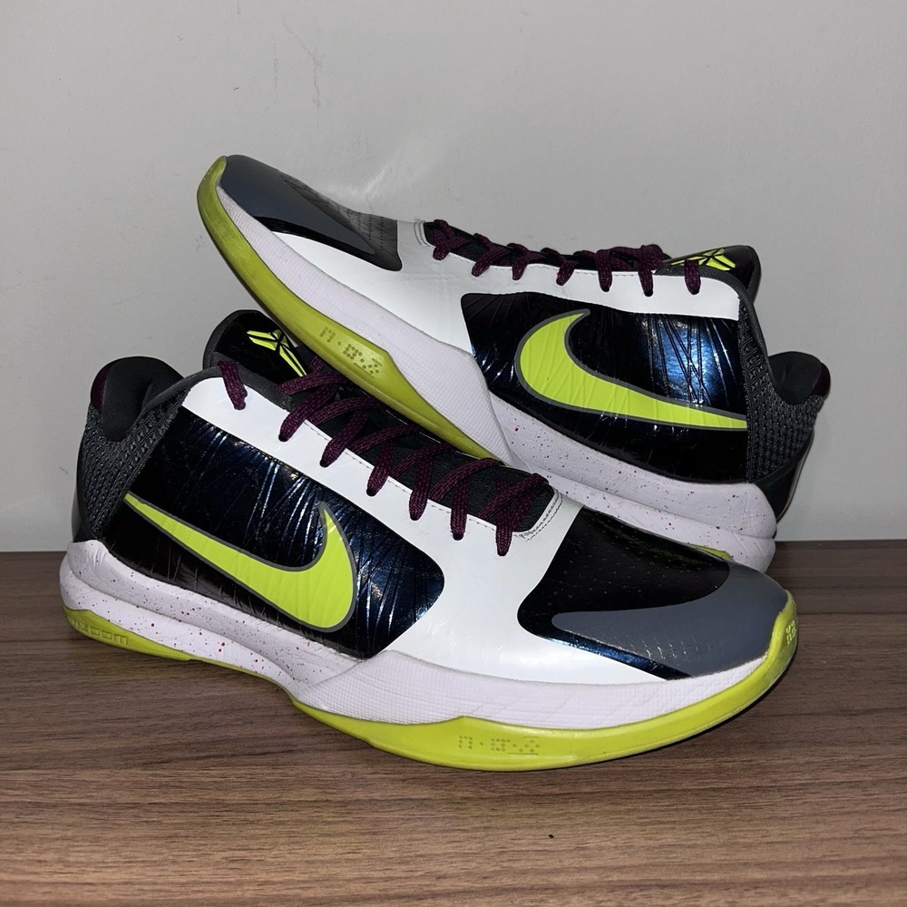 Nike Zoom Kobe 5 V Protro Chaos Joker 2020 Men's Size 13 Volt CD4991-100